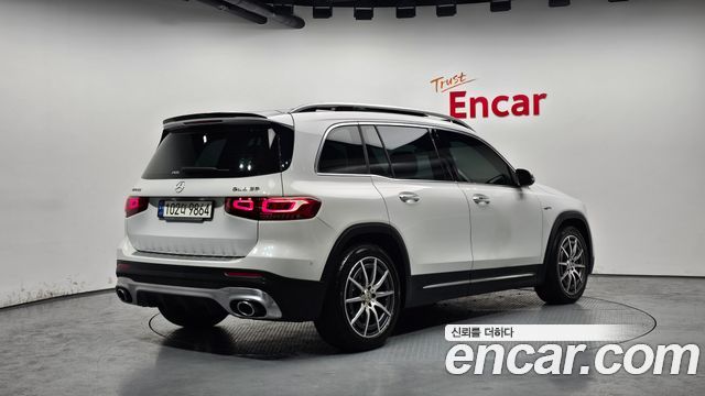 Mercedes-Benz GLB-Class (X247) AMG GLB35 4MATIC 2021 — фото 2