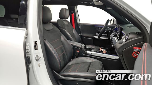 Mercedes-Benz GLB-Class (X247) AMG GLB35 4MATIC 2021 — фото 11
