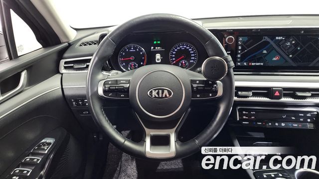Kia K5 (III) 2.0 Prestige 2021 — фото 13