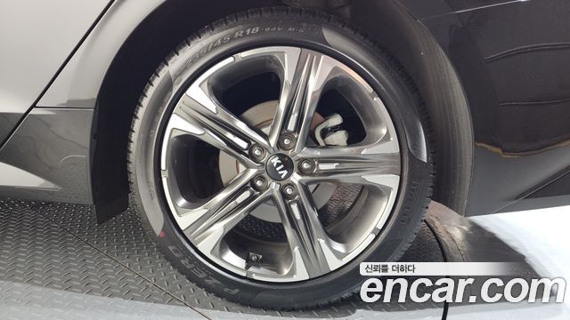 Kia K5 (III) 2.0 Prestige 2021 — фото 21