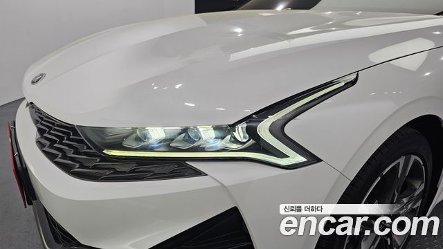 Kia K5 (III) 2.0 Prestige 2021 — фото 22