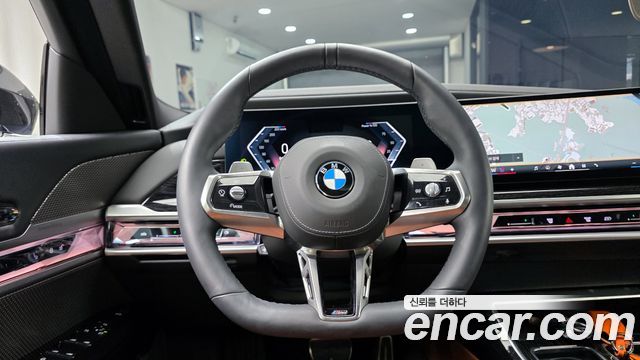 BMW 7 Series (G70) 740i xDrive M Sport 2025 — фото 13