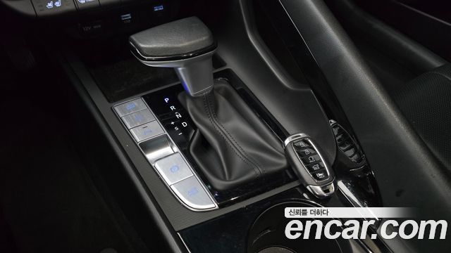 Hyundai Avante (CN7) 1.6 Inspiration 2023 — фото 9