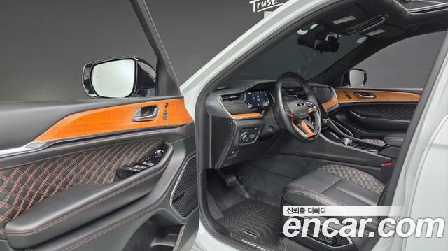 Jeep Grand Cherokee (WL) 4xe Summit Reserve 2023 — фото 10