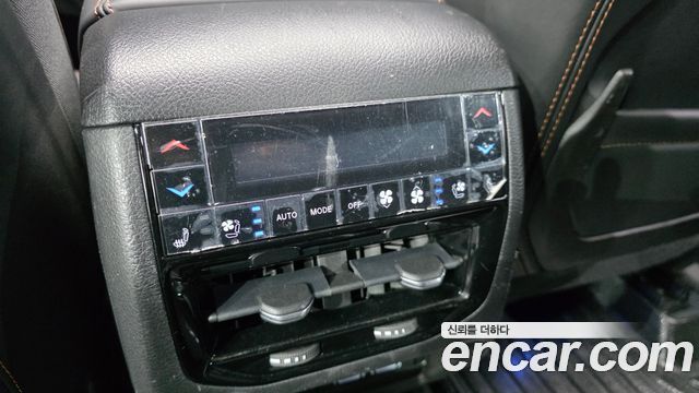 Jeep Grand Cherokee (WL) 4xe Summit Reserve 2023 — фото 22