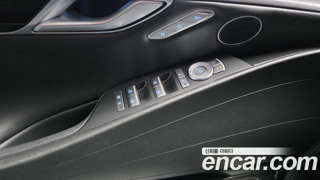 Genesis G80 (RG3) Gasoline 3.5 Turbo AWD 2022 — фото 14