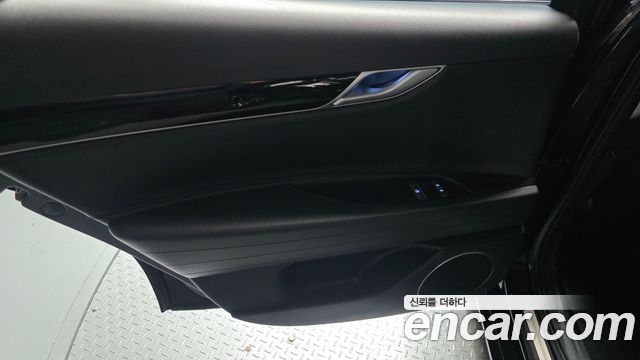 Genesis G80 (RG3) Gasoline 3.5 Turbo AWD 2022 — фото 25