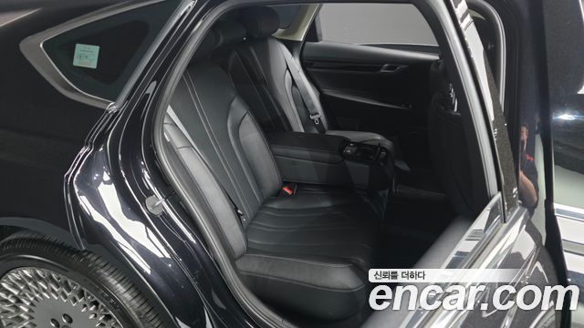 Genesis G80 (RG3) Gasoline 3.5 Turbo AWD 2022 — фото 26
