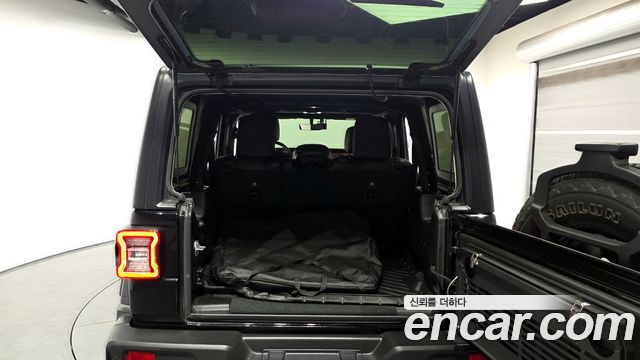 Jeep Wrangler (JL) 2.0 Rubicon 4Door 2022 — фото 24