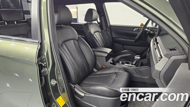 KG Mobility (SsangYong) Rexton Sports Khan Diesel 2.2 4WD Culman Prestige 2024 — фото 12