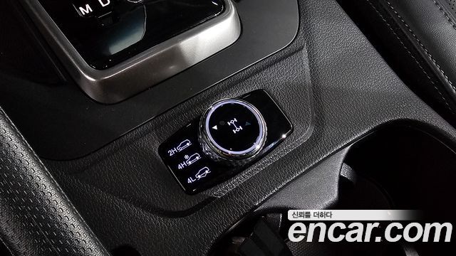 KG Mobility (SsangYong) Rexton Sports Khan Diesel 2.2 4WD Culman Prestige 2024 — фото 17