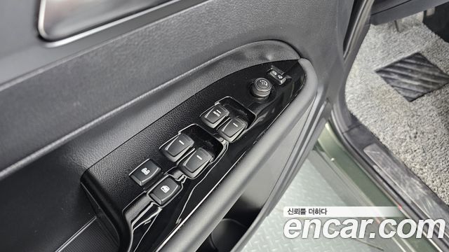 KG Mobility (SsangYong) Rexton Sports Khan Diesel 2.2 4WD Culman Prestige 2024 — фото 28