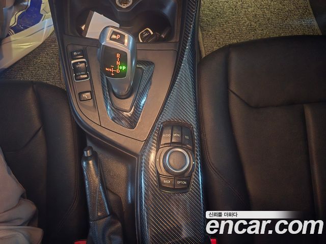 BMW 1 Series (F20) 118d Urban Pack1 5Dr 2013 — фото 18