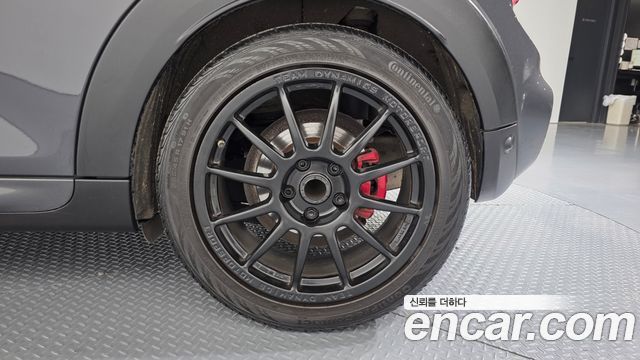 MINI Cooper S JCW 3rd Generation 2020 — фото 21