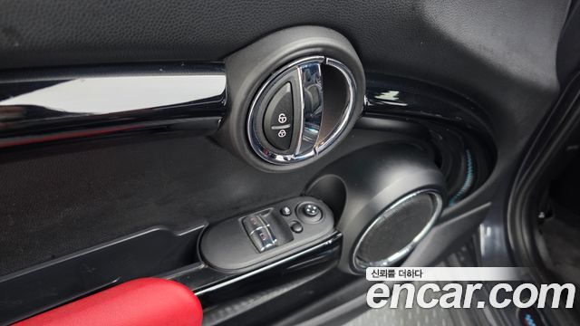 MINI Cooper S JCW 3rd Generation 2020 — фото 28