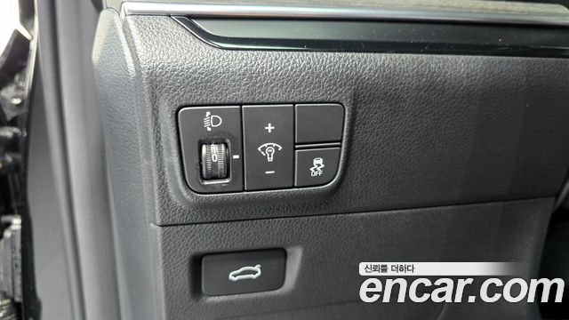 Kia K5 (III) 2.0 Noblesse 2024 — фото 19