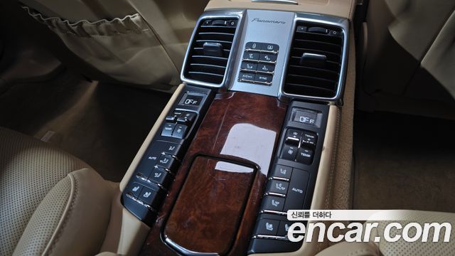 Porsche Panamera 3.0 4S Executive 970 2014 — фото 18