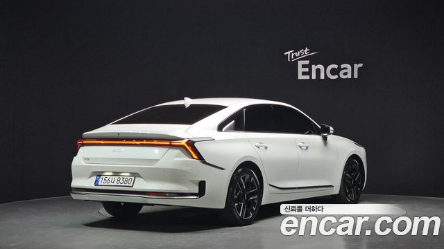 Kia K8 2.5 Gasoline 2WD Noblesse 2025 — фото 2