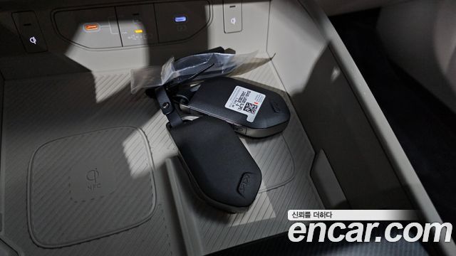 Kia K8 2.5 Gasoline 2WD Noblesse 2025 — фото 31