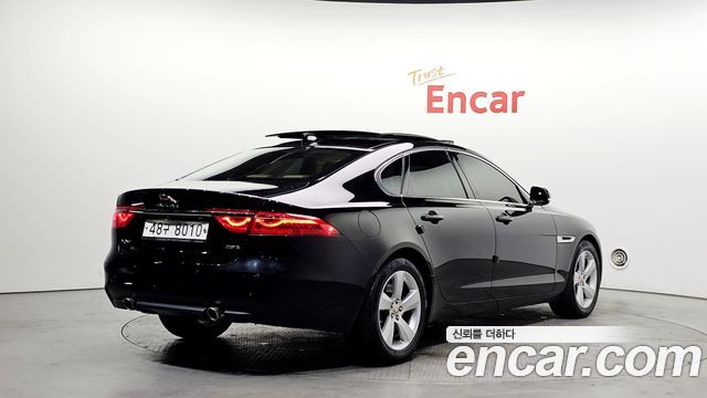 Jaguar XF (X260) 25t Prestige 2018 — фото 2