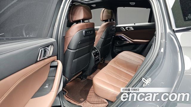 BMW X6 (G06) xDrive40d M Sport Online Exclusive 2022 — фото 11