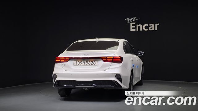 Kia K3 (II) 1.6 Prestige 2022 — фото 4