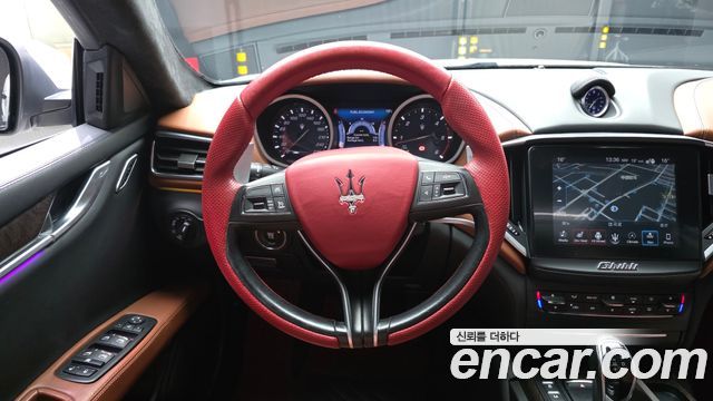 Maserati Ghibli 3.0 Diesel 3rd 2017 — фото 13