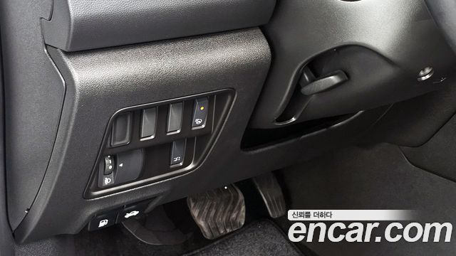 Renault Korea QM6 2.0 GDe RE Signature 2WD 2022 — фото 17