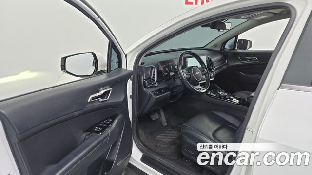 Kia Sportage (V) Diesel 2.0 2WD Nobleless 2023 — фото 10