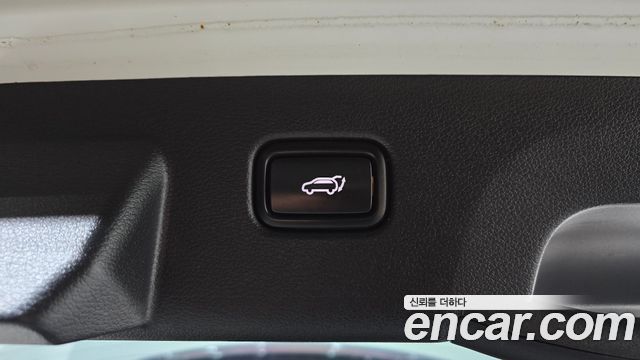 Kia Sportage (V) Diesel 2.0 2WD Nobleless 2023 — фото 20