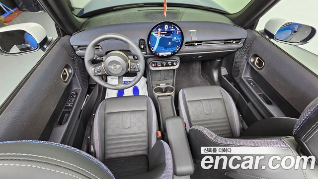 MINI Cooper C Convertible (IV) Classic 2025 — фото 7