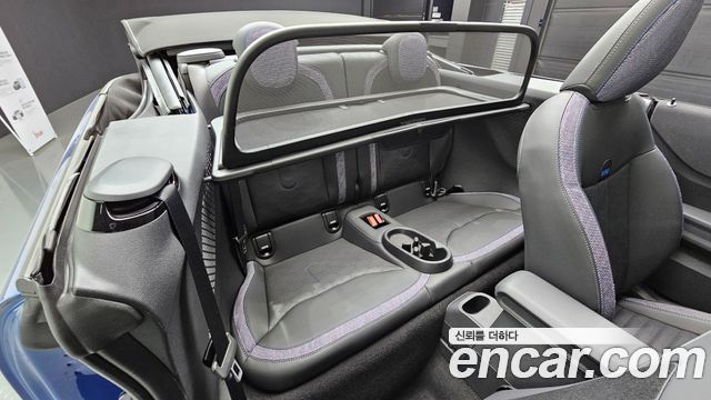 MINI Cooper C Convertible (IV) Classic 2025 — фото 11