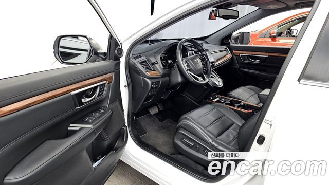 Honda CR-V (V) 2.0 Hybrid Touring 4WD 2022 — фото 10