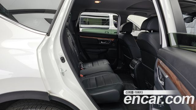 Honda CR-V (V) 2.0 Hybrid Touring 4WD 2022 — фото 16