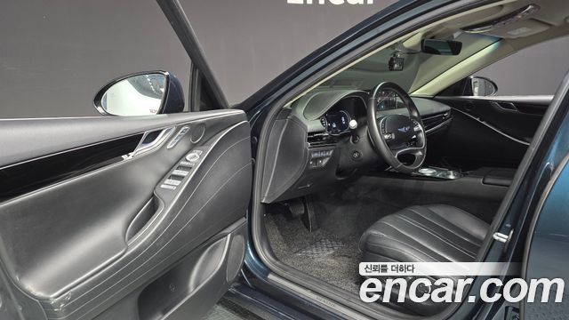 Genesis G80 (RG3) Gasoline 2.5 Turbo AWD 2022 — фото 10