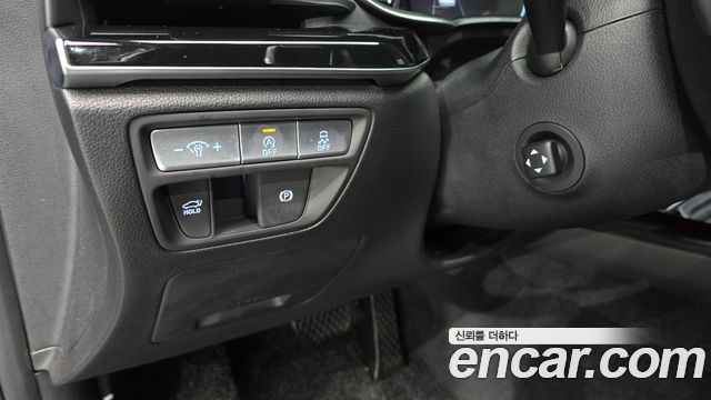 Genesis G80 (RG3) Gasoline 2.5 Turbo AWD 2022 — фото 17