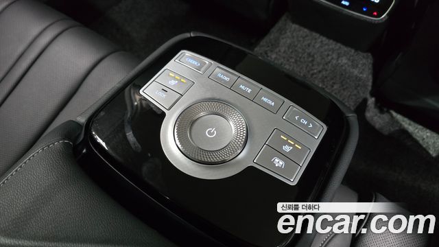 Genesis G80 (RG3) Gasoline 2.5 Turbo AWD 2022 — фото 19