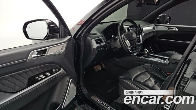 KG Mobility (SsangYong) Rexton Diesel 2.2 4WD The Black 2023 — фото 10