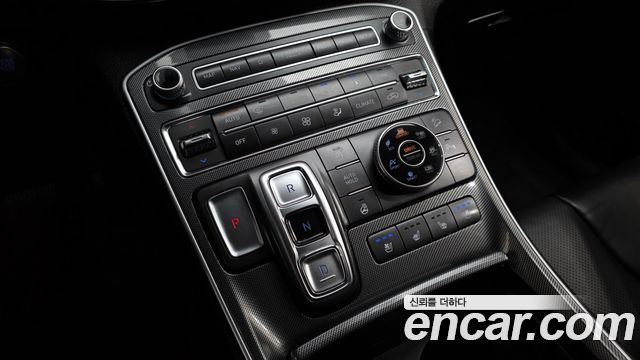 Hyundai Santa Fe Diesel 2.2 4WD Premium 2021 — фото 9
