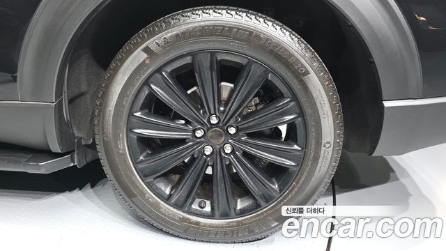 Ford Explorer (VI) 2.3 LimIted 4WD 2021 — фото 21