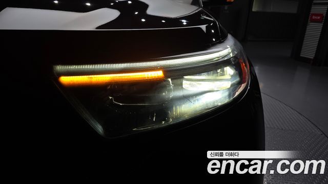 Ford Explorer (VI) 2.3 LimIted 4WD 2021 — фото 22