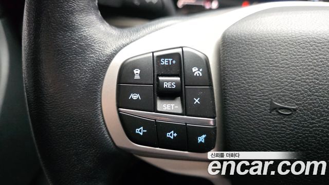 Ford Explorer (VI) 2.3 LimIted 4WD 2021 — фото 28