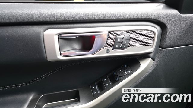 Ford Explorer (VI) 2.3 LimIted 4WD 2021 — фото 33