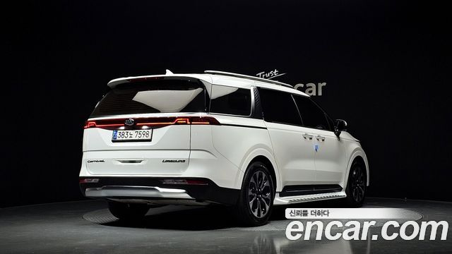 Kia Carnival (IV) Diesel 7-Seater Signature 2021 — фото 2