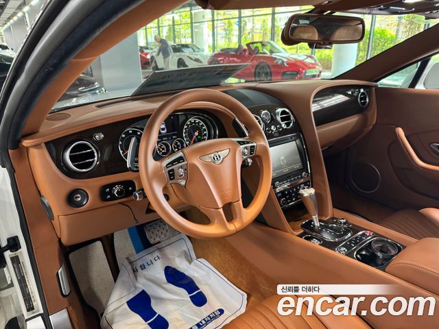 Bentley Continental GT (II) 4.0 GT 2016 — фото 4