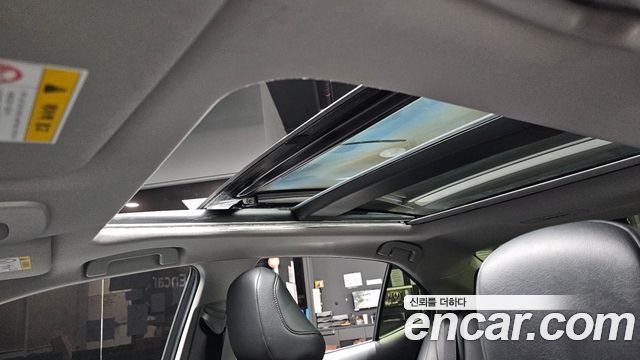Toyota Camry (XV70) 2.5 2019 — фото 16