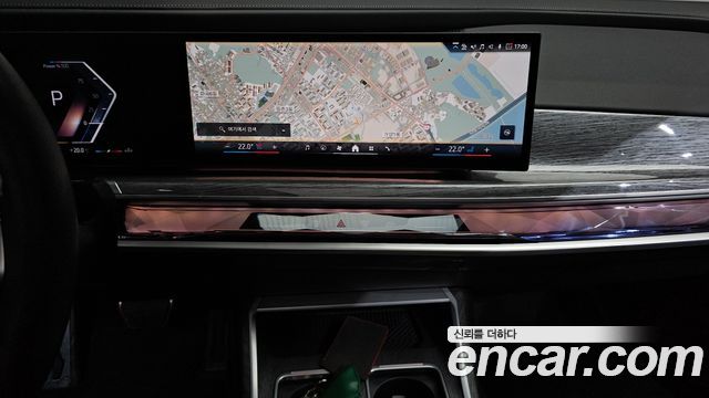 BMW 7 Series (G70) 740i sDrive M Sport 2023 — фото 19