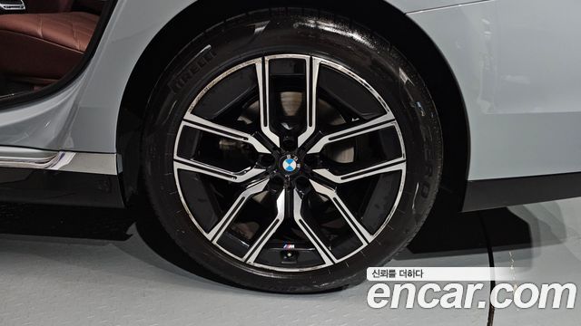 BMW 7 Series (G70) 740i sDrive M Sport 2023 — фото 27