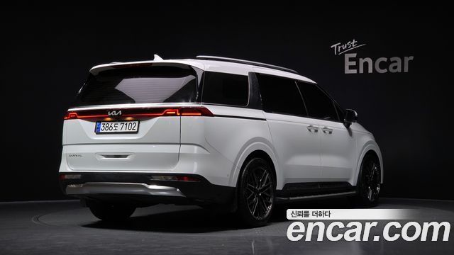 Kia Carnival (IV) Diesel 7-Seater Signature 2023 — фото 2
