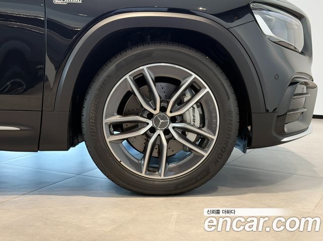 Mercedes-Benz GLB-Class (X247) AMG GLB35 4MATIC 2025 — фото 5